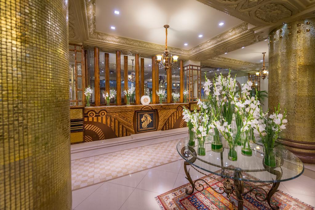 Luxus Grand Hotel Lahore Exterior photo